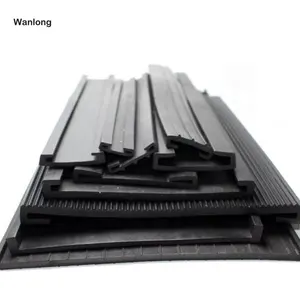 Auto And Wind Power Equipment Frame Embedded Steel Plate U Shaped Rubber Extrusion Sealing Strip Seal