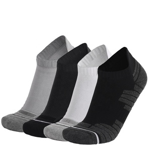 Wholesale <strong>GYM</strong> Terry Breathable Athletic <strong>Sock</strong> Custom <strong>Men</strong> Women Basketball Ankle Sport <strong>Socks</strong> - Product Image 1