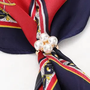 F02 New Chic Hot Sale Elegant Design Pearl Crossed Hollow Out Scarf Pink Brooch Scarves Buckle Jewelry