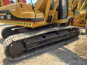 รถขุดมือสองคุณภาพสูง Caterpillar 320BL น้ำหนัก 22 ตัน คุ้มค่า ราคาประหยัด พร้อมเครื่องยนต์เกียร์ปั๊ม Kawasaki Sany จากเซี่ยงไฮ้ ลดราคา - Product Image 4