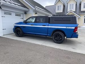 Chevrolet COLORADO ฝาปิดบนรถบรรทุกกระโจมอลูมิเนียมอัจฉริยะทนทานล็อกฝาท้าย<span class=keywords><strong>กระบะ</strong></span>กันน้ำกันส<span class=keywords><strong>นิ</strong></span>ม - Product Image 5