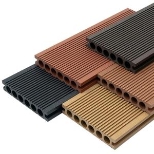 Tarima Exterior de WPC con Relieve 3D, Resistente al Agua, de Madera y Plástico Compuesto, con Diseño de Rayas - Product Image 3