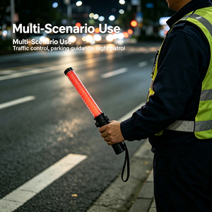 Bâton lumineux de signalisation LED portable 39 cm, lampe de signalisation longue durée avec clip pour application multi-scènes - Product Image 6