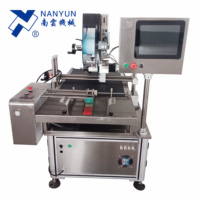 NY-817F entièrement automatique machine à étiqueter les sacs à surface plate avec imprimante d'étiquettes de codes à barres zébrés