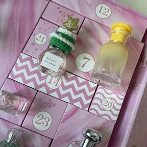 Caja Misteriosa Navideña de 24 Días con Perfumes en Miniatura, Fragancias de Lujo, Colonia, Perfume Árabe, Set de Perfumes en Miniatura - Product Image 5