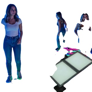 Sol de jeu interactif à LED avec effets lumineux à détection de mouvement, sol LED pour enfants et adultes, divertissement et fitness - Product Image 2