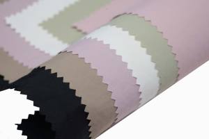 Tissu Oxford en nylon 70D 100% teint, imperméable, coupe-vent, infroissable, poids moyen, pour uniformes de filles et de garçons, 120 GSM 60 - Product Image 3