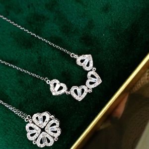 สร้อยคอทองคำ 18K รูปใบโคลเวอร์สี่แฉก Xinfly Trendy ประดับเพชรธรรมชาติ 0.25 กะรัต Au750 สวมใส่ได้สองแบบ เหมาะสำหรับงานหมั้น - Product Image 2