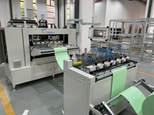 Máquina Plegadora de Papel Automática Tongchen, 380V, Motor PLC, 0-300 <span class=keywords><strong>Hojas</strong></span>/Min, 1 Año de Garantía - Product Image 3