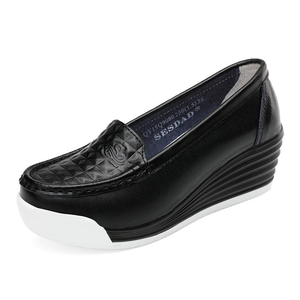 <b>Black</b> <b>Shoes</b> for Nurses Diamond Pattern Upper 6cm Wedge <b>Sole</b> Easy Wear Footwear Clinic Ward Uniform Daily Service - Product Image 1
