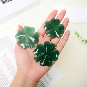Trébol de Cuatro Hojas de Aventurina Verde Tallado a Mano en Cristal Natural al por Mayor para Decoración - Product Image 3