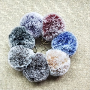 8cm Fausse Fourrure Sac Porte-clés Pom pom Voiture Porte-clés Argent Couleur Chaînes Pompons Faux Renard Lapin Fourrure Charmes Chaîne - Product Image 3