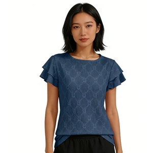 Blusa de mujer con bordado de ojales y mangas con volantes - Camisa de verano de cuello redondo y ajuste holgado a la moda - Product Image 2