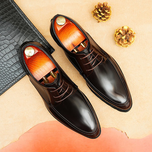 Bottes Chelsea confortables pour hommes 2025 à bout arrondi, en cuir véritable, chaudes en polaire, antidérapantes, à semelle épaisse, pour l'automne et l'hiver - Product Image 1