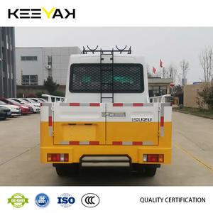 Meilleur vendeur <span class=keywords><strong>Camion</strong></span> utilitaire mini ISUZU 4x2 Camions spéciaux <span class=keywords><strong>Camion</strong></span> utilitaire ISUZU avec clôture 128 CV Prix d'usine à vendre - Product Image 5