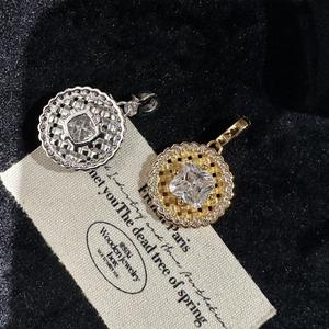 Colgante Tejido de Plata Pura S925, Estilo Vintage, Elegancia Ligera, Dije Redondo Personalizado, Joyería Sencilla y Moderna - Product Image 1