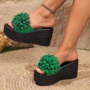 Summer Women's Fashion Wedge Slippers With Thick Bottom Platform Plus Size Popular Flowers for Wearing Online - Product Image 2