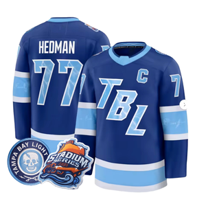 Chemise de hockey Tampa Bay Lightning pour homme, modèle Hedman 77 Stadium Series, bleue, respirante, avec lettrage, pour l'hiver - Product Image 1