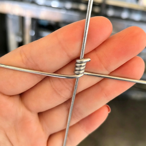 Recinzione in Filo Metallico Zincato a Caldo per Fattoria, Recinzione per Bestiame, Pecore e Capre, Rete Metallica Agricola Durevole con Pali - Product Image 2