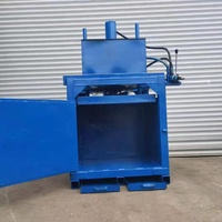 Presse à balles verticale hydraulique pour papier usagé et bouteilles PET usées