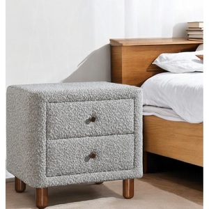 Comodino Grigio a Due Cassetti con Rivestimento in Bouclé e Gambe in Legno, Arredamento per Camera da Letto - Product Image 2