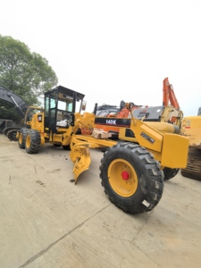 รถเกรดเดอร์มือสอง Caterpillar CAT 140K เครื่องจักรเกรดดิน CAT140H 140M 140K สำหรับงานดินดิบ - Product Image 1