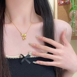 Mode Arc Collier PVD Plaqué Or Ruban Bowknot Fleur Bijoux Colliers Muguet Pendentif Collier - Product Image 4