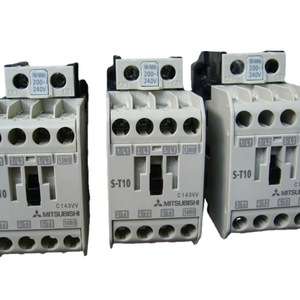 Contactor Mitsubishi S-T10 Trifásico DC24V Montaje en Riel DIN - Product Image 1