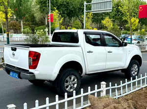 <span class=keywords><strong>Nissan</strong></span> <span class=keywords><strong>Navara</strong></span> 2.5L 4x4 Édition Luxe Automatique 5 Places R16 Conduite à Gauche Noir – <span class=keywords><strong>Pick</strong></span>-<span class=keywords><strong>up</strong></span> d'occasion très demandé à bas <span class=keywords><strong>prix</strong></span> (modèle 2017) - Product Image 2