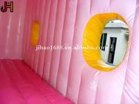 Rumah pantul kartun Anime lompatan putri tiup dengan jendela untuk anak-anak