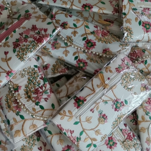 สีขาวสีแต่งงานซองจดหมายผู้หญิงราชสถานสไตล์ผ้าไหมเย็บปักถักร้อยกระเป๋าคลัทช์สําหรับงานแต่งงานโปรดปราน - Product Image 1