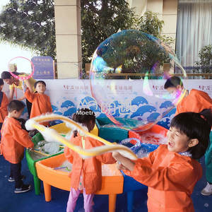 Moetry Playground Soufflez d'énormes bulles Amusant interactif Bubble Maker Musée <span class=keywords><strong>des</strong></span> <span class=keywords><strong>sciences</strong></span> pour enfants Équipement de jeu Expositions de bulles - Product Image 4