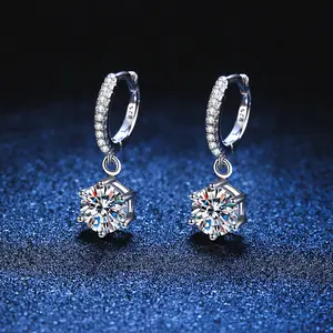 Luxury Jewelry Classic Design Diamond Hug Earring Ladies 925 Sterling Silver 0.5CT 1.0CT Moissanite Earrings For Women