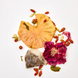 Thé de soins de santé de beauté à base de plantes chinoises pour <span class=keywords><strong>le</strong></span> <span class=keywords><strong>foie</strong></span> purifiant l'ananas Rose Wolfberry menthe noir sachet de thé boîte tasse bouteille Options - Product Image 4