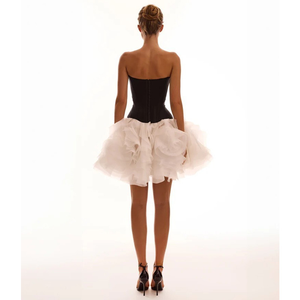 <span class=keywords><strong>Abito</strong></span> <span class=keywords><strong>Mini</strong></span> Nero Senza Spalline Personalizzato per Donna, Vestito Corto con Scollo a Cuore e Volant in <span class=keywords><strong>Tulle</strong></span> OEM/ODM per Vendita all'Ingrosso - Product Image 2