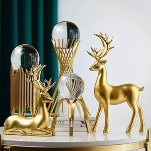 Decoração de casa moderna, decoração de mesa para sala de estar, acessórios de cervos dourados, outra bola de cristal de luxo, decoração de casa