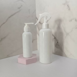 Wholesale PET Plastic Black White 200 250 300 ml 200ml 250ml 300ml Trigger Spray Mist Bottles for Hair <b>Cleaner</b> - Product Image 2