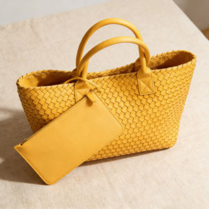 Campione Gratuito OEM Borsa a Mano di Lusso da <span class=keywords><strong>Donna</strong></span> Intrecciata, Borsa a Tracolla Artigianale con Fodera in Pelle, Borsa Tote con Manici da <span class=keywords><strong>Donna</strong></span> - Product Image 3