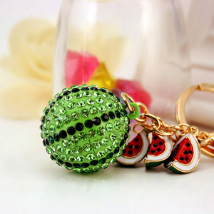Lindo mosquetón <span class=keywords><strong>de</strong></span> fruta sandía llavero colgante <span class=keywords><strong>de</strong></span> moda regalo <span class=keywords><strong>de</strong></span> aleación <span class=keywords><strong>de</strong></span> Metal para bolso <span class=keywords><strong>de</strong></span> <span class=keywords><strong>novia</strong></span> para hebilla o colección <span class=keywords><strong>de</strong></span> joyas - Product Image 4