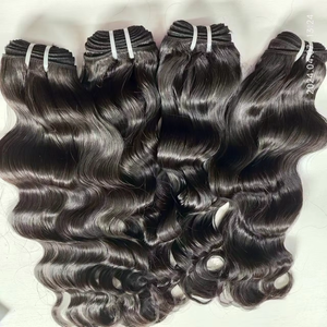 Ciocche di <span class=keywords><strong>Capelli</strong></span> Umani Vergini Non Trattati, Onda Morbida, Cuticole Allineate, Ciocche Grezze Cambodgiane Ondulate per <span class=keywords><strong>Extension</strong></span> Cucite - Product Image 4