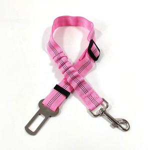 Ceinture de sécurité réglable pour chien, harnais de sécurité pour chiots, sangle de traction pratique pour chiens, produit pour animaux de compagnie - Product Image 2