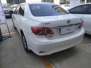 2007 Toyota Corolla 1.6l Pioneer Edition Coche de gasolina barato Coche de alta calidad Toyota Corolla Coche usado - Product Image 2