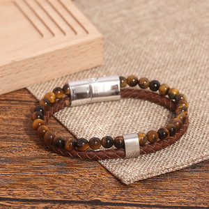 Bracciale da uomo alla moda personalizzato con perle di pietra naturale marrone e pelle, semplice bracciale a doppio strato con chiusura magnetica in lega - Product Image 1