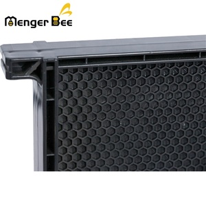 New Menger Bee FR-7 <b>Plastic</b> Beekeeping Tools Hive <b>Frame</b> and Foundation for Farm Use - Product Image 6
