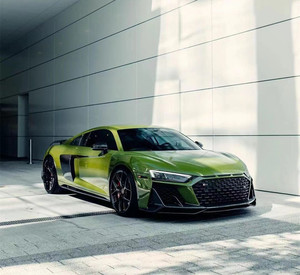 ชุดแต่งคาร์บอนไฟเบอร์สไตล์ Capristo สำหรับอัพเกรด Audi R8 ประกอบด้วยลิ้นกันชนหน้าแบบใหม่ ดิฟฟิวเซอร์ สปอยเลอร์ สเกิร์ตข้าง และกันชนรถยนต์ - Product Image 2