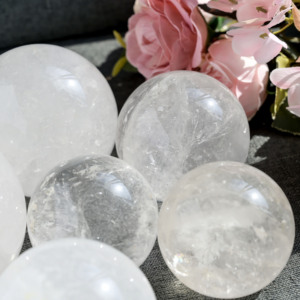 Esfera de Cristal de Cuarzo Natural Transparente al por Mayor, Bola de Cristal Pulida Blanca, Piedra Curativa, Gema Artesanal para Decoración del Hogar - Product Image 3