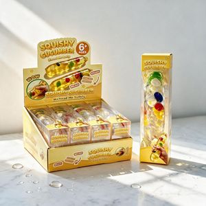 Jouet anti-stress réaliste en forme de fruit transparent Vaseline Concombre & Fraise, unisexe, 15 ans et plus - Product Image 3