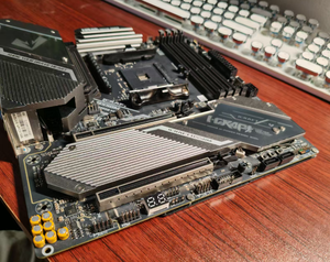 เมนบอร์ด Maxsun B550M Icarft มือสอง สำหรับเดสก์ท็อป ATX DDR4 128GB รองรับซ็อกเก็ต AM4 รองรับซีพียู AMD สำหรับการ์ดจอแยก 4 DDR4 - Product Image 3