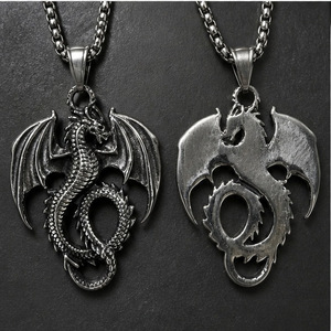 yunnique Dragon Pendant Necklace Stainless Steel Men's Hip Hop Chain Jewelry Animal Shape Geometric Design 3x60cm - Product Image 3