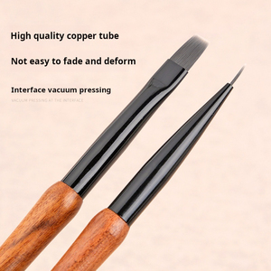 Pinceau à ongles professionnel avec manche en bois personnalisé pour la peinture au gel, idéal pour les salons de beauté et le nail art - Product Image 2